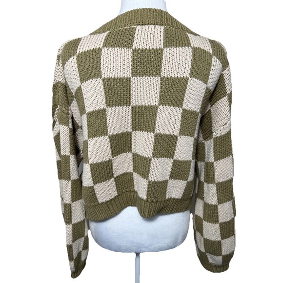 Blue Blush Women's Size Large Checkered Sweater Cropped Oversized - Picture 2 of 9